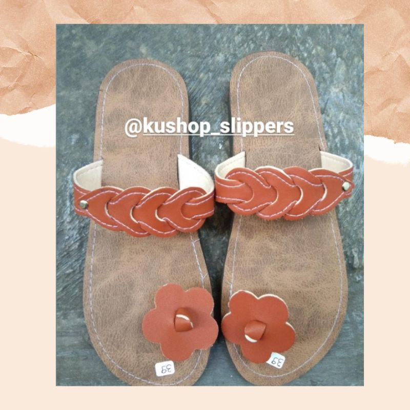 Sandal Jamur Bunga Klabang Coklat
