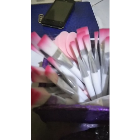 KUAS MASKER WAJAH