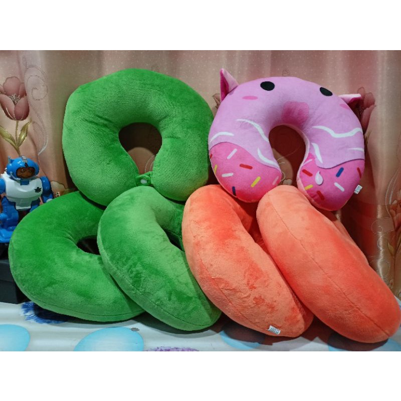 Bantal leher