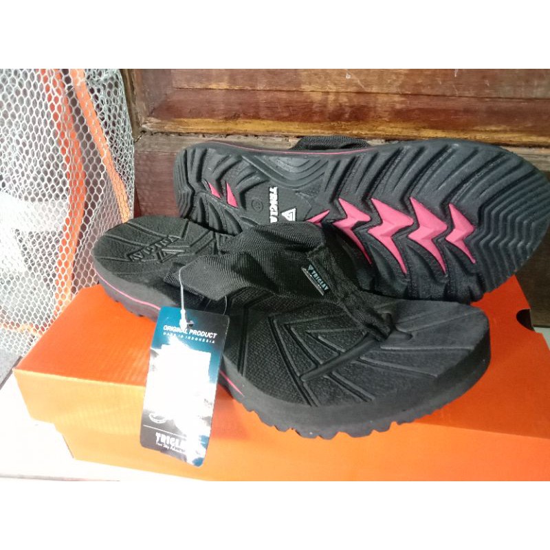 sandal triglev oryginal