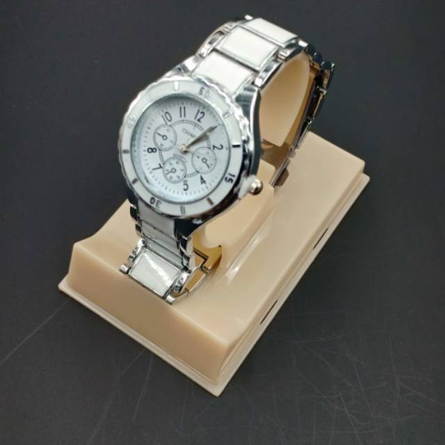 Jam rantai cewek
