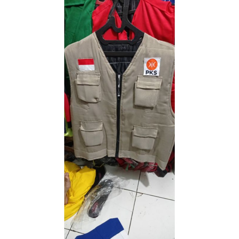 Rompi PKS logo baru