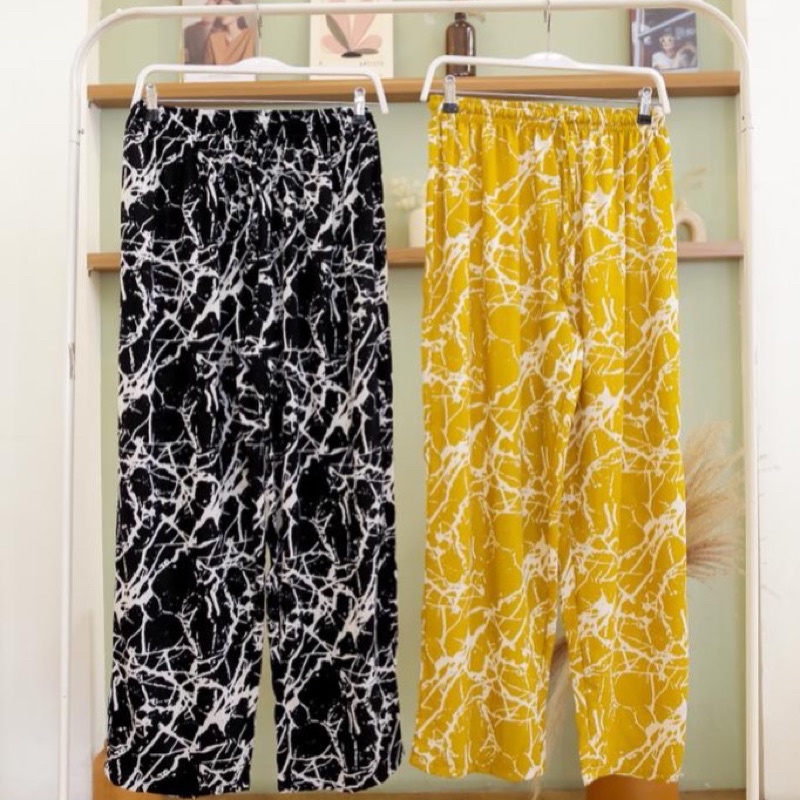 Celana Kulot Motif