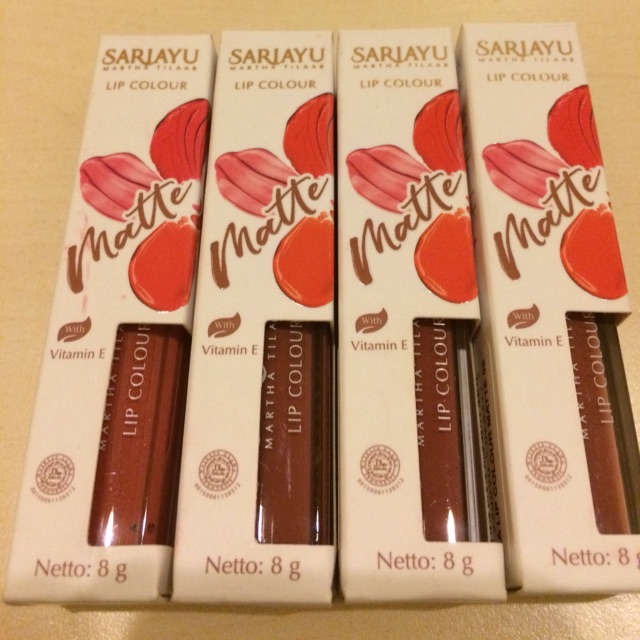 sariayu matte lip colour