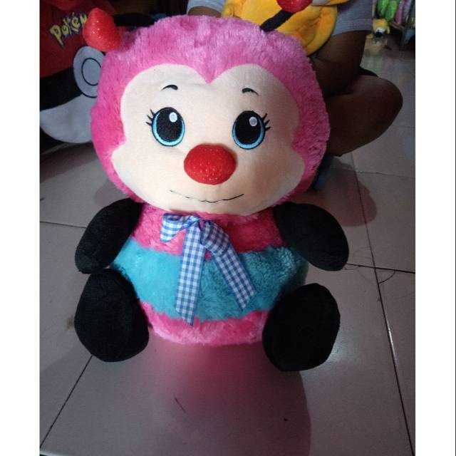 Boneka lebah jumbo