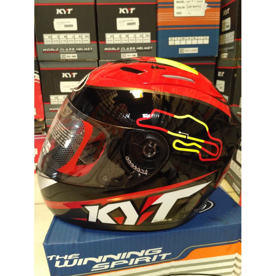Helm KYT RC Seven#15 Spain