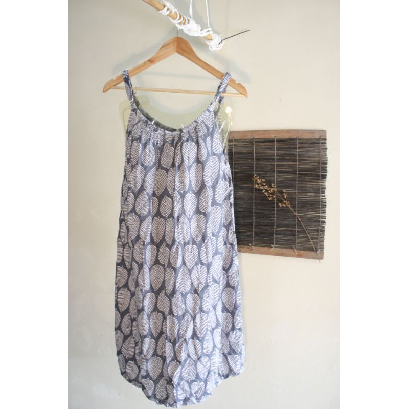 Dress vir