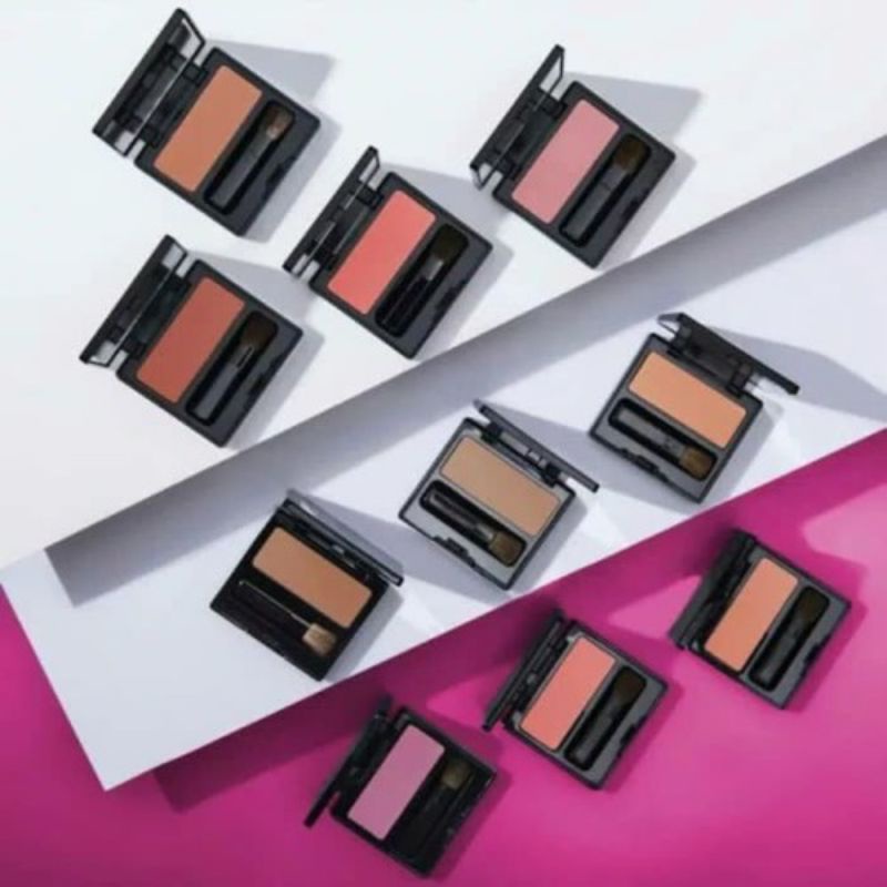 ❤️Zade❤️Make Over Blush on