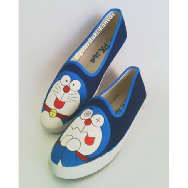 Sepatu Lukis Flat Doraemon