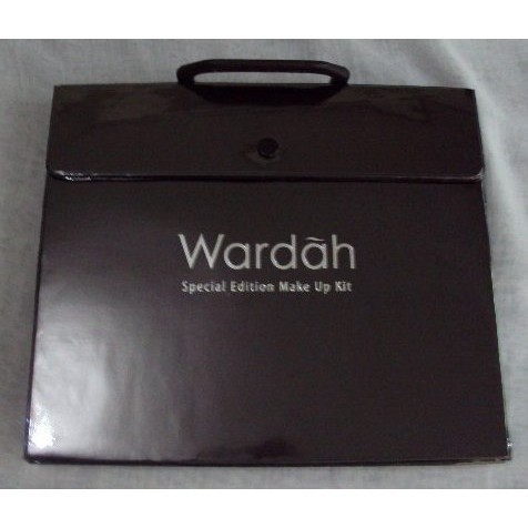 [READY!] Wardah Make Up Kit Special Edition