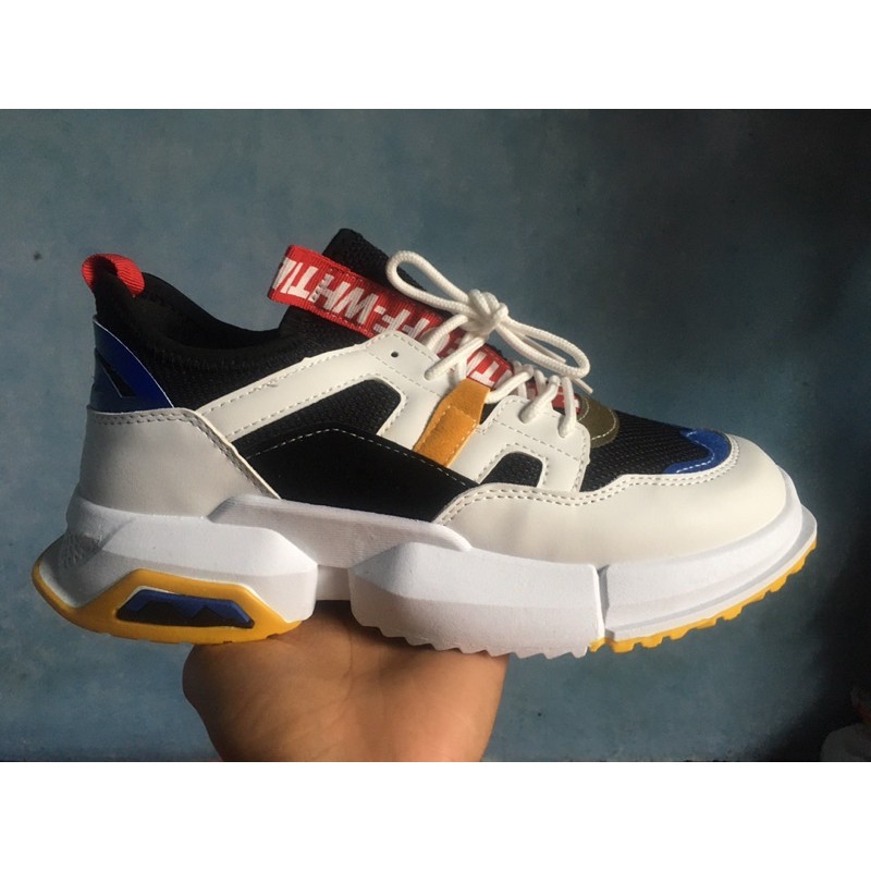 OFF-WHITE