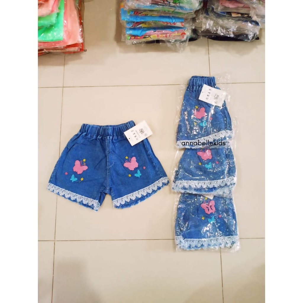 Hotpants Renda Kupu Bunga