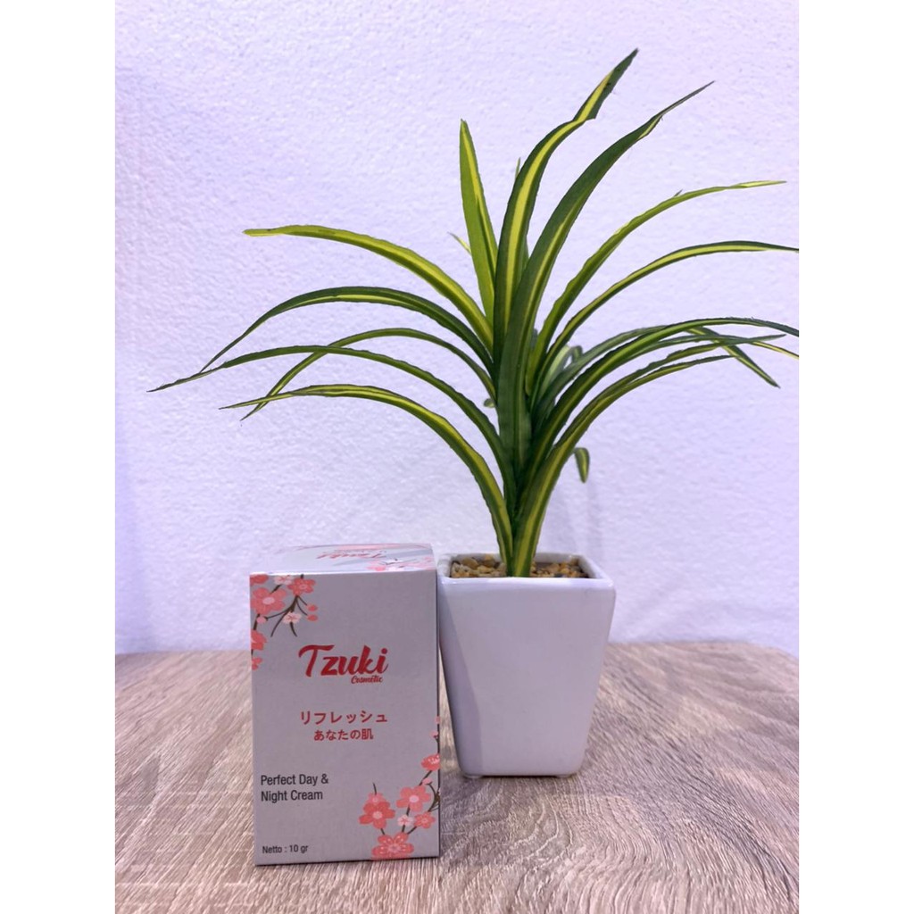 CREAM TZUKI