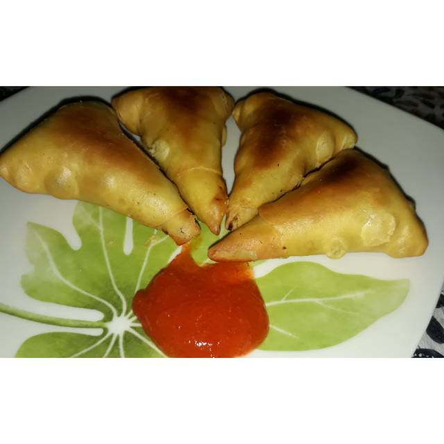 Sambosa daging