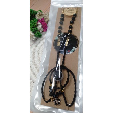 kalung masker hijab