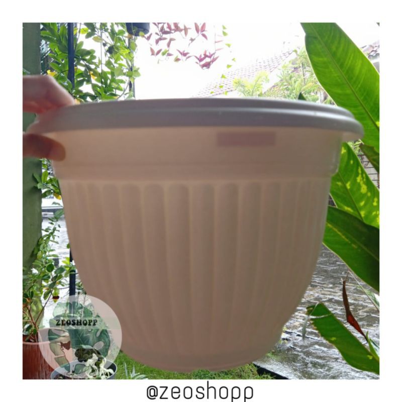 Pot Putih Besar 32cm (ready!)
