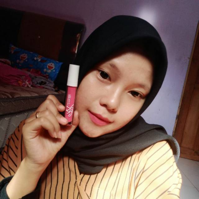Lipstik RK no 04