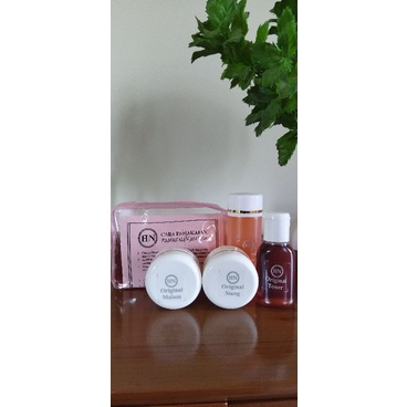 HN cream. PREMIUM