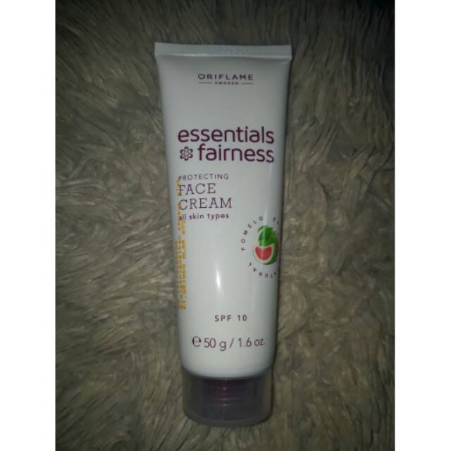 Face Cream Essential Spf 10