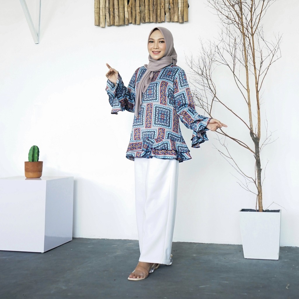 Syana Top