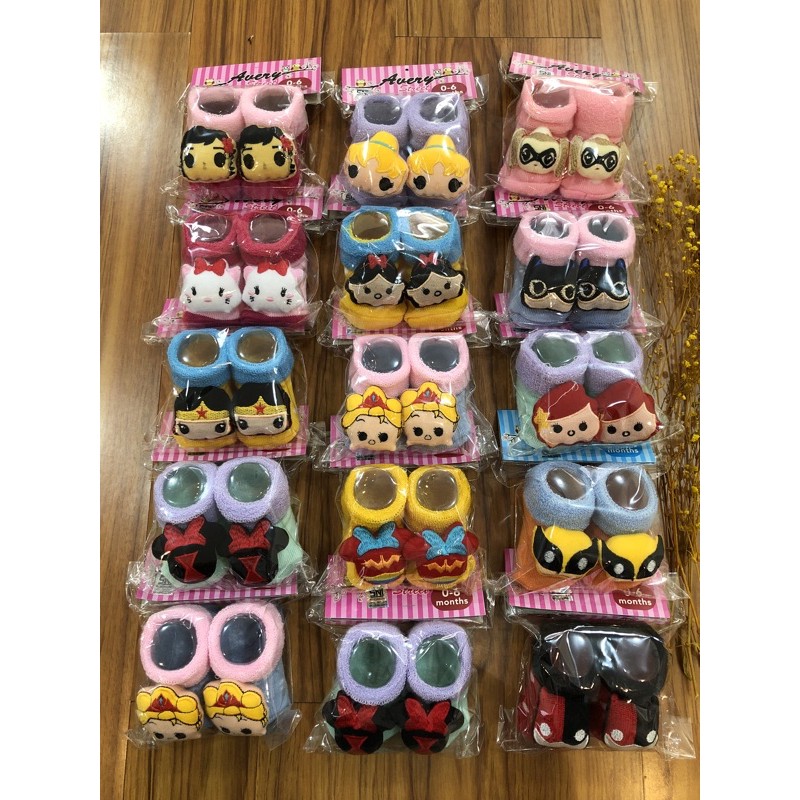 kaos kaki bayi