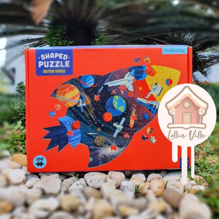 Outer Space 300 Piece Shaped Scene Puzzle