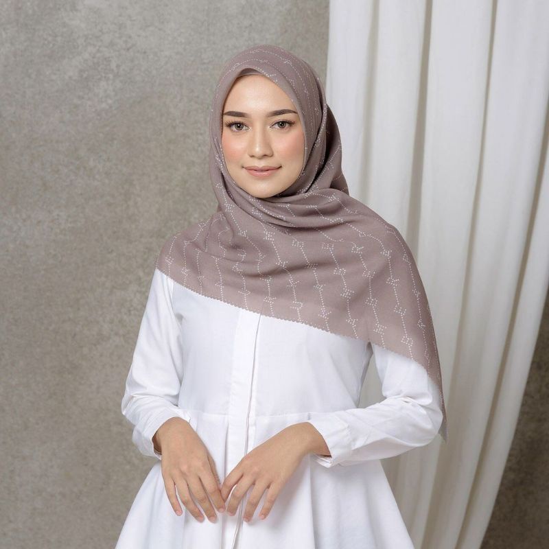 puru kambera monogram taupe