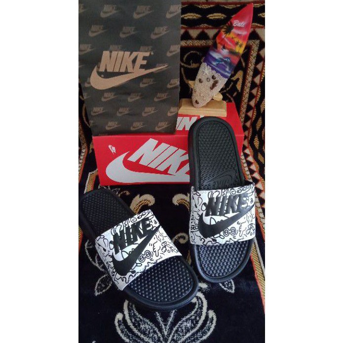 sendal nike banasi