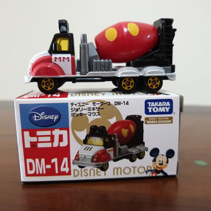 Diecast Takara Tomy