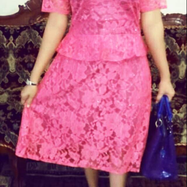 Dress brokat
