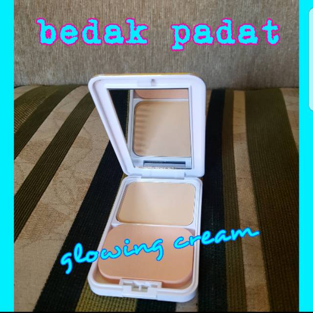 Bedak pemutih wajah