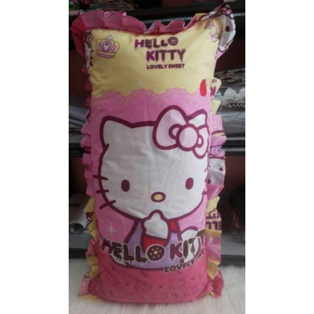BANTAL CINTA HELLO KITTY