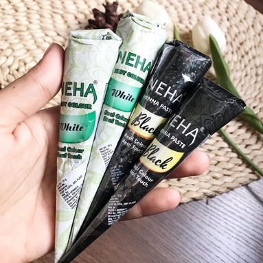 Hena tangan Halal