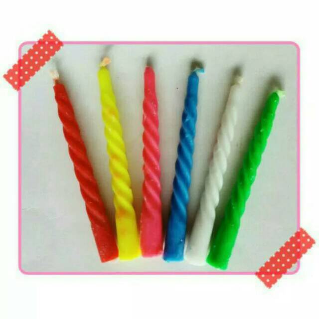 Lilin natal warna warni