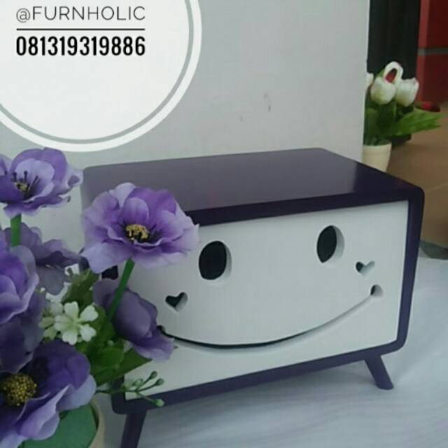 Tissue Box Solid Ungu