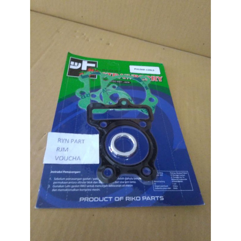 paking top set bajaj pulsar 135