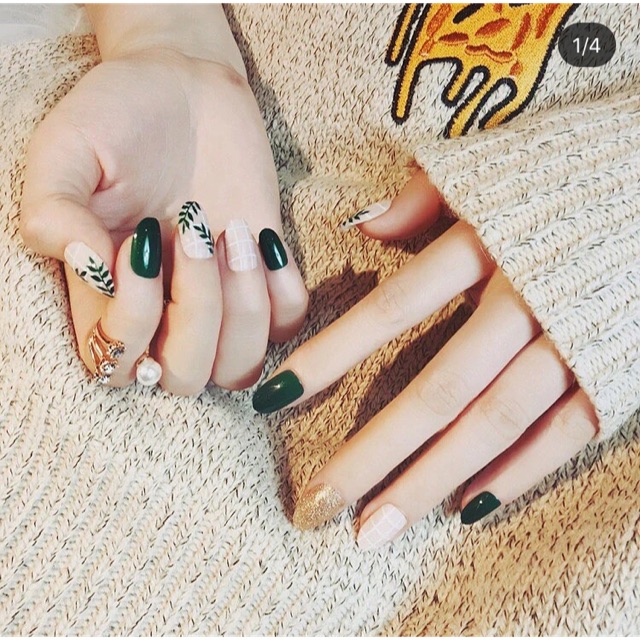 Fake nails motif 46