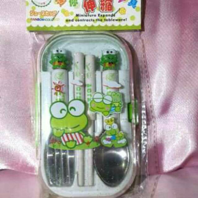 Set alat makan anak