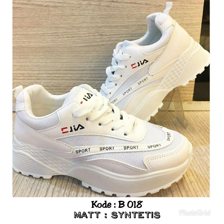 SEPATU B 018 PUTIH