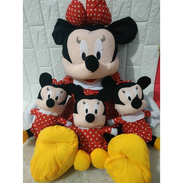 Minnie mouse beranak