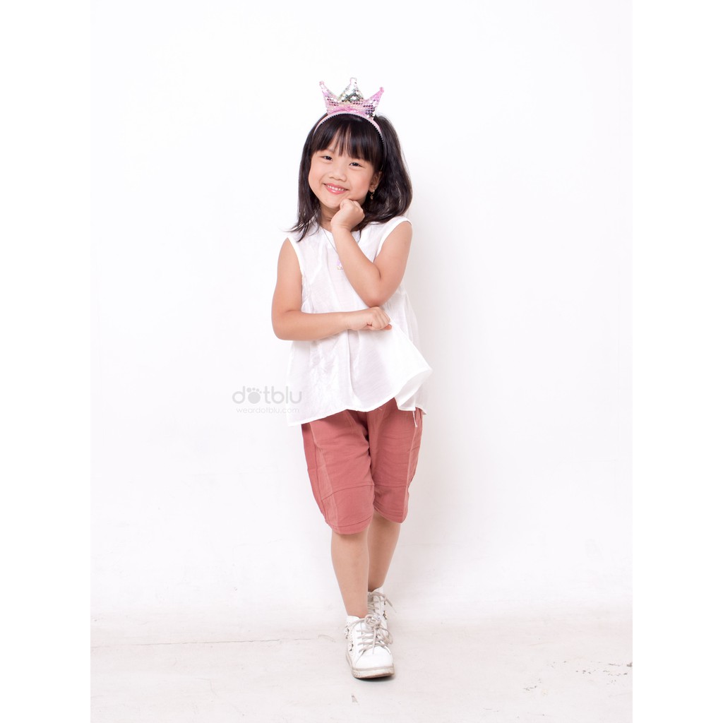 Dotblu Armenia White Back V Knot