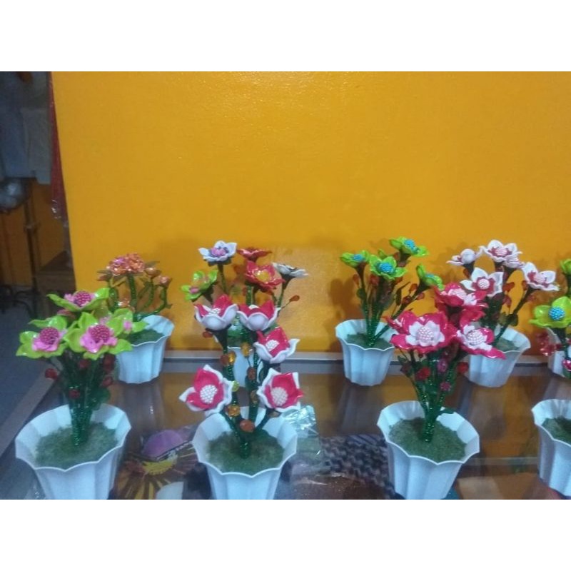 bunga akrilik