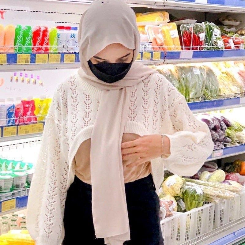 yurari outer // outer crop tee wanita