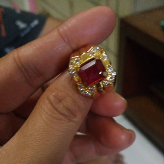 Ring/cincin ruby