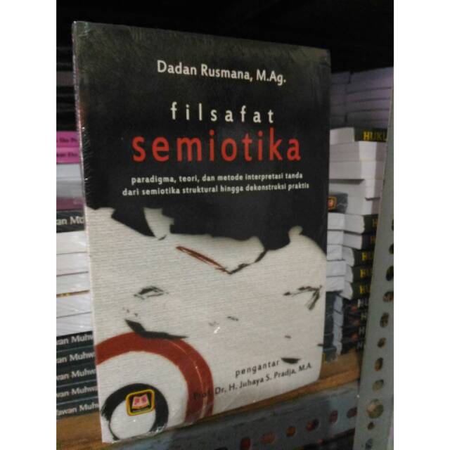 Filsafat semiotika.