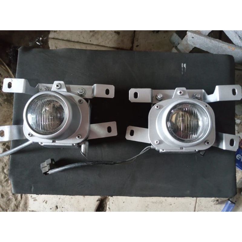 Fog lamp mitsubishi Lancer Evo 3