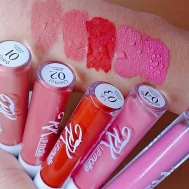 Lip matte