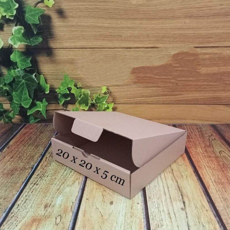 kardus/box 20x20x5cm..die cut