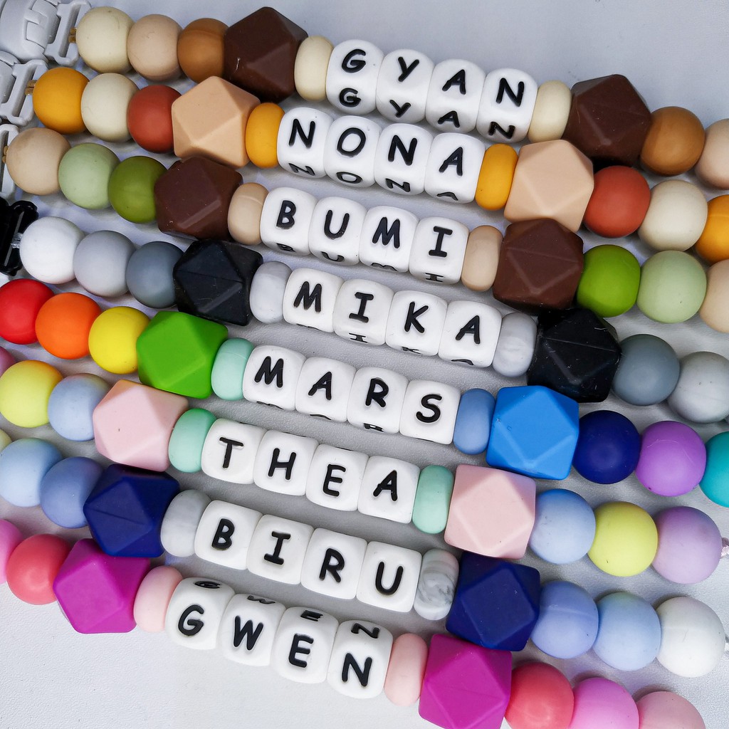 SIMPLE personalized teether clip