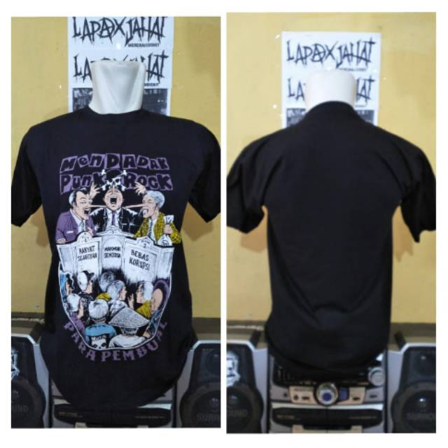 Kaos mendadak punk